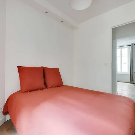 Modern - 2bd 6p - Batignolles Paris