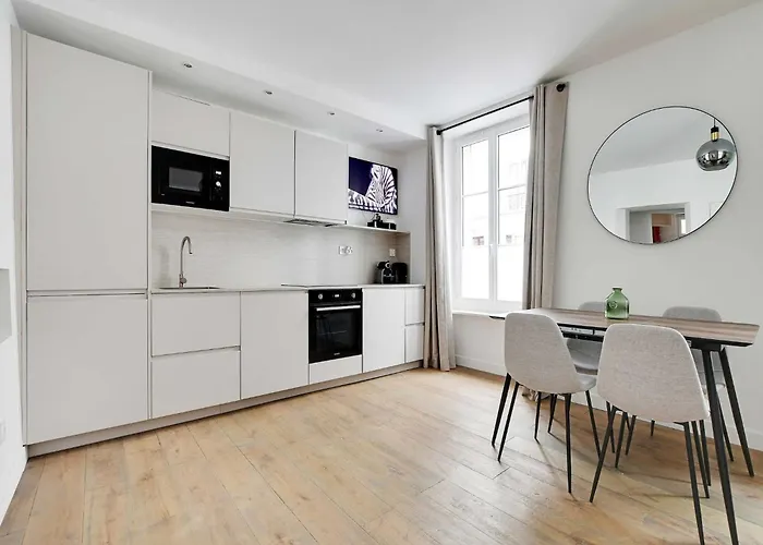 Modern - 2bd 6p - Batignolles Apartment Paris