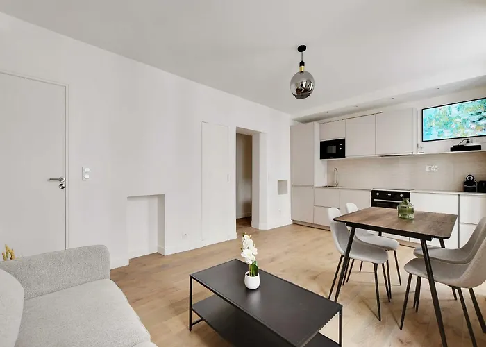 Modern - 2bd 6p - Batignolles
