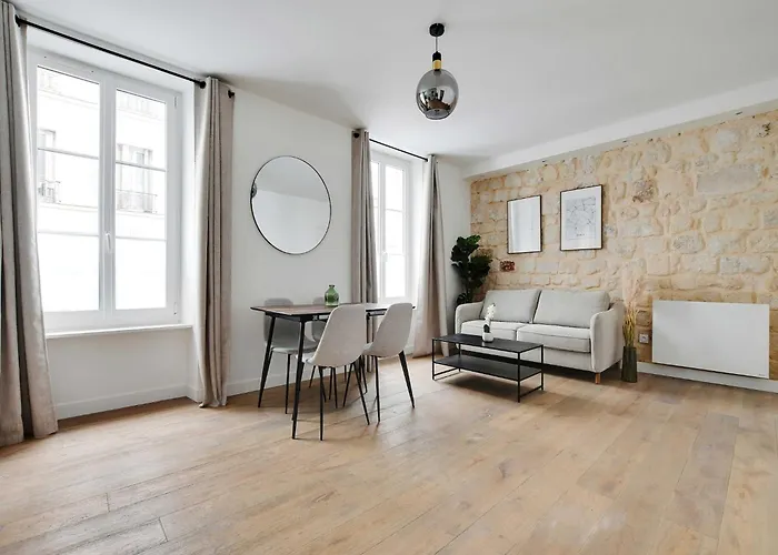 Modern - 2bd 6p - Batignolles Apartment
