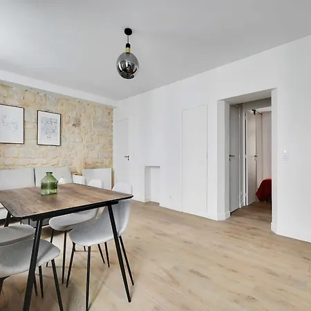 Modern - 2bd 6p - Batignolles *